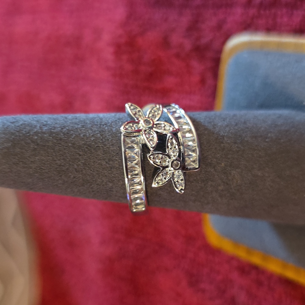 Personality Grace Silver Women's Ring